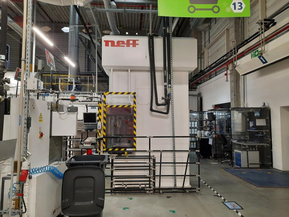 Neff S63 Hydraulic press (Accept of bid with reservation)