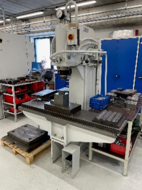 OPMP Trnava CDC30-7 Hydraulic press