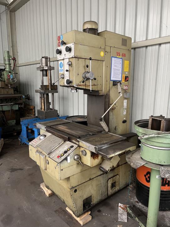 Used Fritz Heckert BK 0E Milling machine for Sale (Auction Premium) | NetBid Industrial Auctions