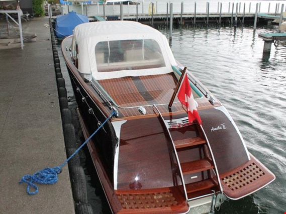 Used Pedrazzini Monte Carlo Grand Sport exclusive motorboat for Sale (Trading Premium) | NetBid Industrial Auctions