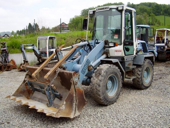 Used Liebherr L 509 wheeled loader for Sale (Auction Premium) | NetBid Industrial Auctions