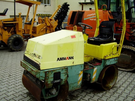 Used Ammann AV 12 roll for Sale (Auction Premium) | NetBid Industrial Auctions