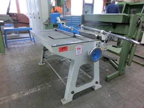 Used Knuth KHK-90002 Tafelschere for Sale (Auction Premium) | NetBid Industrial Auctions