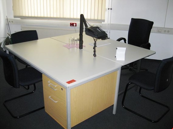 Used 2 Desks For Sale Online Auction Netbid Industrial Auctions