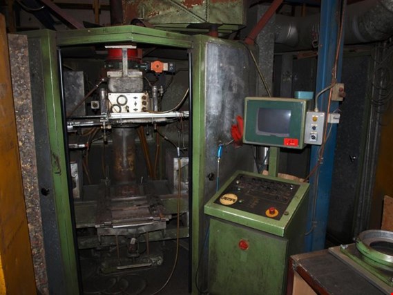 Used Laempe LKV-12 Kernschießmaschine for Sale (Trading Premium) | NetBid Industrial Auctions