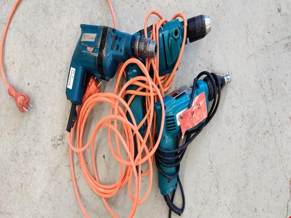 Used Makita & Bosch 1 Posten Hand tools (3 pcs.) for Sale (Trading Premium) | NetBid Industrial Auctions