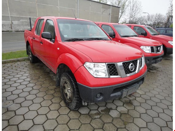 Nissan Nawara Ciężarówka Doka 4x4 pickup kupisz używany(ą) (Auction Premium) | NetBid Polska
