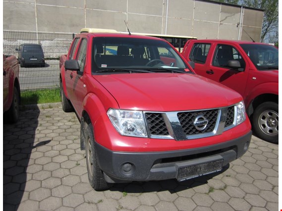Used Nissan Navara LKW Pick-up DoKa 4x4 for Sale (Auction Premium) | NetBid Industrial Auctions