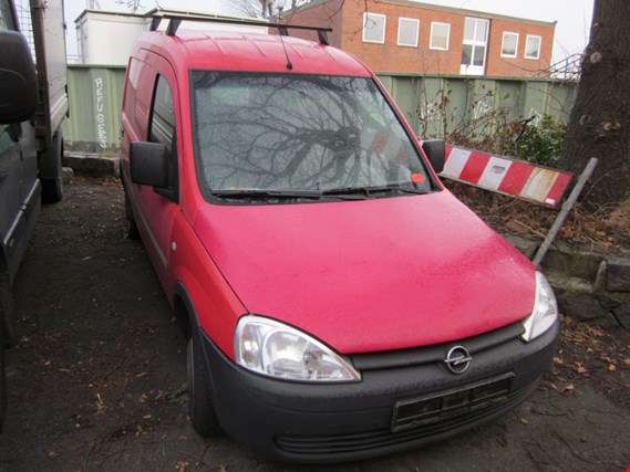 Used Opel Combo Diesel 1,7 truck Opel Combo for Sale (Auction Premium) | NetBid Industrial Auctions