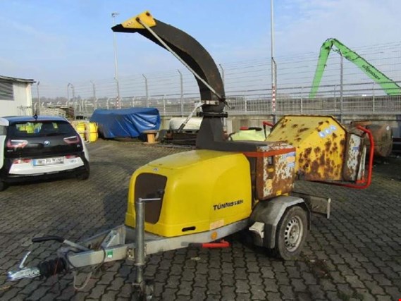 Used Tünnissen 190 M  Chipper on trailer for Sale (Auction Premium) | NetBid Industrial Auctions