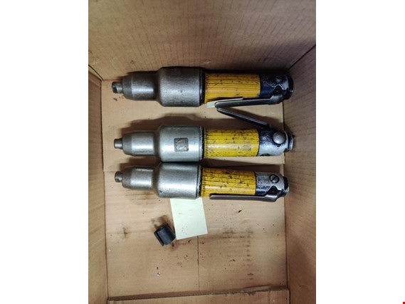 Used Atlas Copco 3 Stk. Pneumatic hand drill for Sale (Trading Premium) | NetBid Industrial Auctions