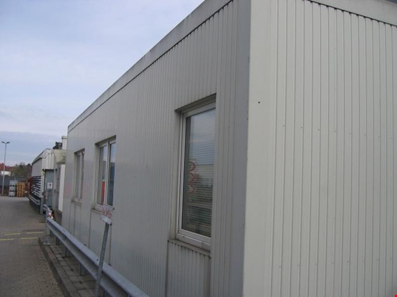 Used Office/ workshop container facility (2x 40 ft container) for Sale (Trading Premium) | NetBid Industrial Auctions