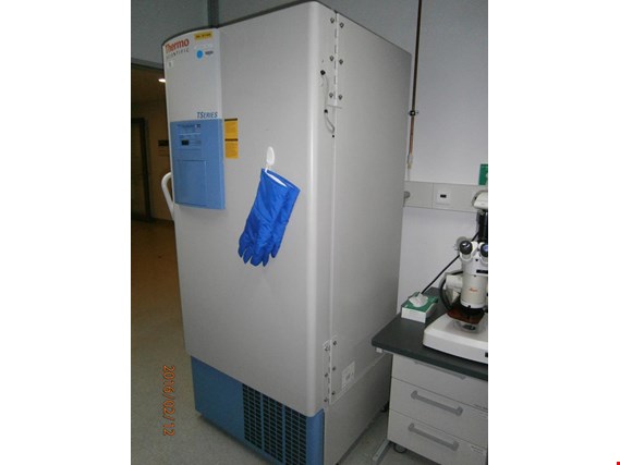 Used Heraeus TS 368-86 C ULT  Thermo Scientific Freezer (cooling unit) for Sale (Auction Premium) | NetBid Industrial Auctions