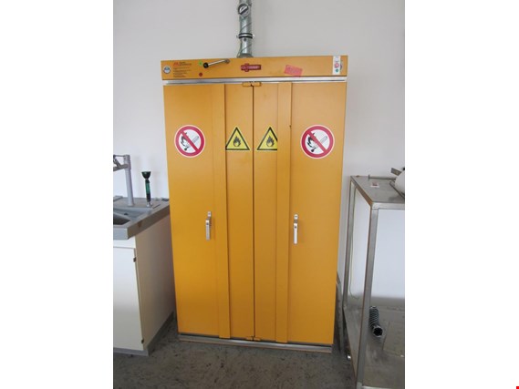 Used Düperthal safety cabinet for Sale (Auction Premium) | NetBid Industrial Auctions