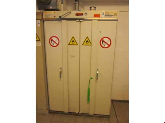 Used Düperthal hazardous material cabinet for Sale (Auction Premium) | NetBid Industrial Auctions