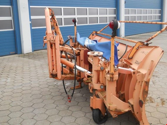 Used 5 snow plows no. I, II, III, IV+ V for Sale (Auction Premium) | NetBid Industrial Auctions