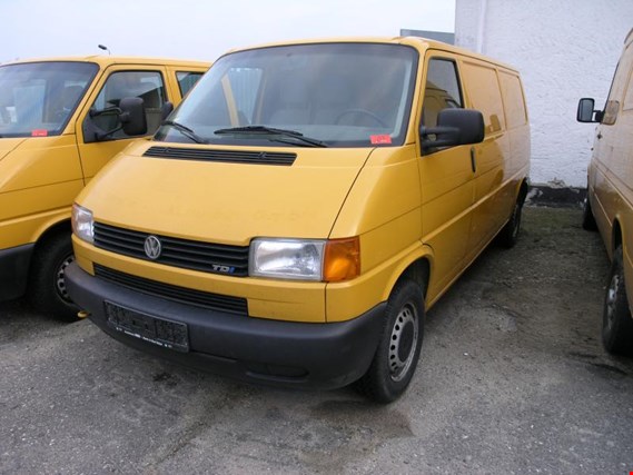 Used VW T4 2.5 TDI Transporter for Sale (Online Auction) | NetBid Industrial Auctions