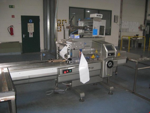 Used pfm PEARL horizontal sealing machine for Sale (Auction Premium) | NetBid Industrial Auctions