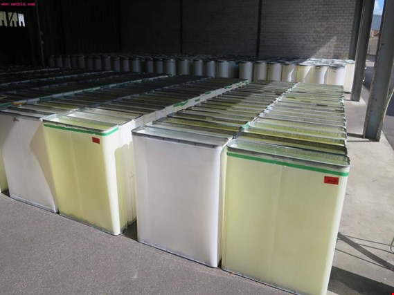 Used 1 Posten rectangular drawing frame cans for Sale (Trading Premium) | NetBid Industrial Auctions