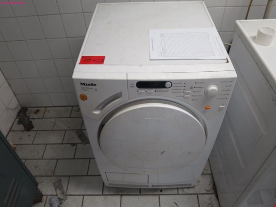 Used Miele T7944 laundry dryer for Sale (Trading Premium) | NetBid Industrial Auctions
