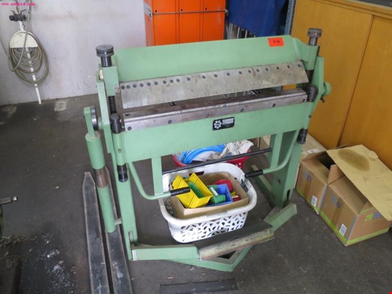 Used HM 3-2HS folding machine for Sale (Auction Premium) | NetBid Industrial Auctions