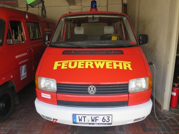 Used VW fire brigade personnel carrier vehicle for Sale (Auction Premium) | NetBid Industrial Auctions
