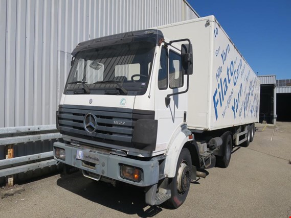 Used Mercedes-Benz 1827 LS semitrailer tractor for Sale (Auction Premium) | NetBid Industrial Auctions