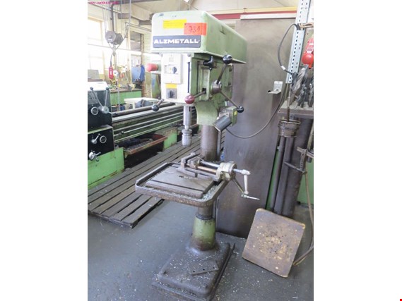 Used Alzmetall AX 3 S pillar drilling machine for Sale (Auction Premium) | NetBid Industrial Auctions