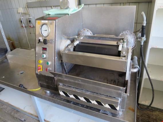 Used Mathis laboratory finishing padding machine for Sale (Auction Premium) | NetBid Industrial Auctions
