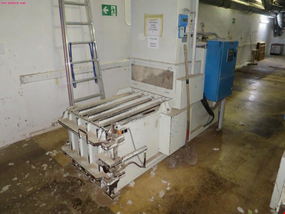 Used Luwa PHH bale press for Sale (Auction Premium) | NetBid Industrial Auctions