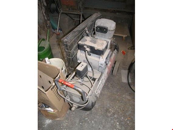 Used Einhell Airtech 301 compressor for Sale (Online Auction) | NetBid Industrial Auctions