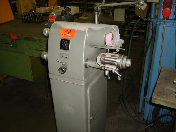 Used Deckel SOE/65-274 cutter grinder for Sale (Auction Premium) | NetBid Industrial Auctions