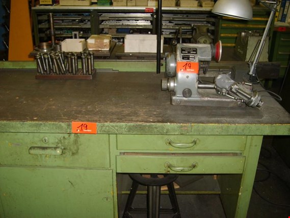 Used Deckel SO 81912 cutter grinder for Sale (Auction Premium) | NetBid Industrial Auctions