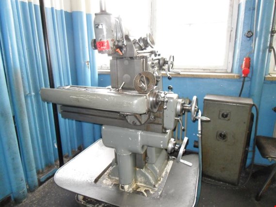 Used Deckel FP 2 universal boring-milling machine for Sale (Auction Premium) | NetBid Industrial Auctions