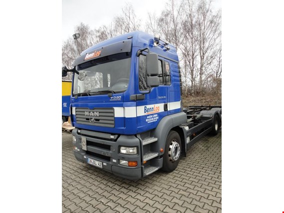 Used MAN TGA 26.390 6x2-2LL truck for Sale (Trading Premium) | NetBid Industrial Auctions