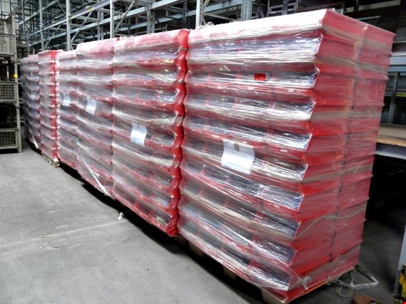 Schäfer 520 Kunststoff-Lagersichtkästen (7 Paletten) gebraucht kaufen (Auction Premium) | NetBid Industrie-Auktionen