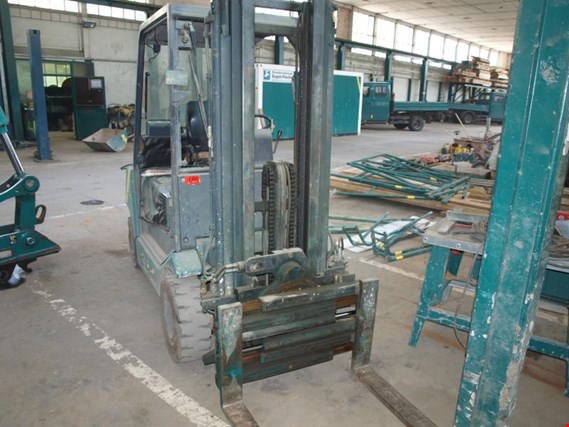 Used Still R70-25 T gas fork lift truck for Sale (Auction Premium) | NetBid Industrial Auctions
