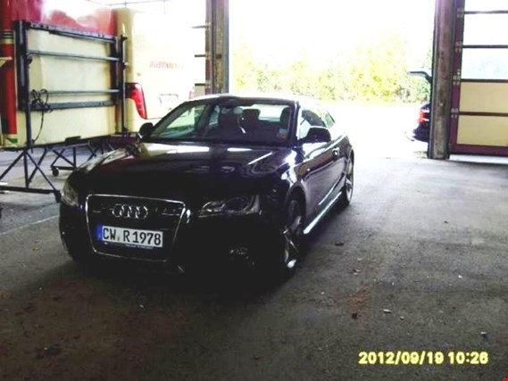 Audi A 5 3,0 TDi  quattro RS  PKW (Auction Premium) | NetBid ?eská republika