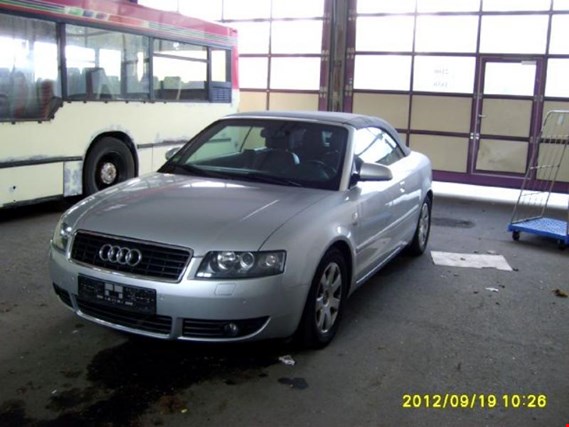 Used Audi A 4 V 6 3.0 Cabrio PKW for Sale (Auction Premium) | NetBid Industrial Auctions