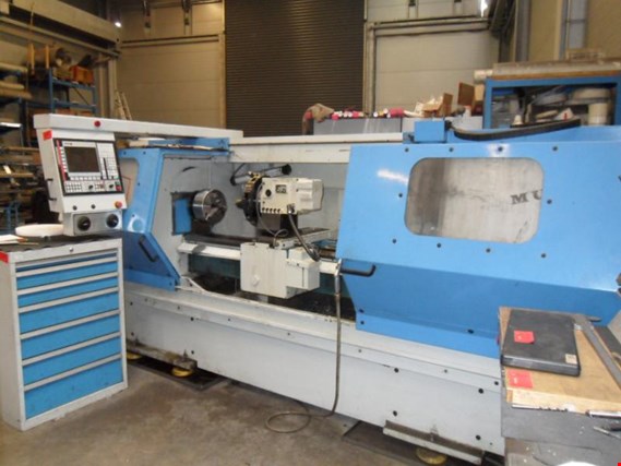 Used Pinacho CNC/225 cycle lathe for Sale (Auction Premium) | NetBid Industrial Auctions