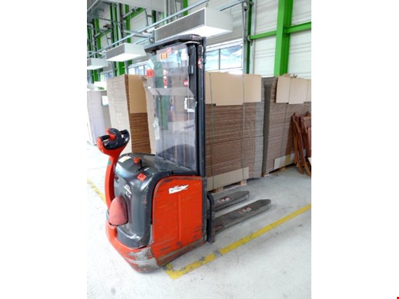 Used Linde L 14 electro-forklift truck for Sale (Auction Premium) | NetBid Industrial Auctions
