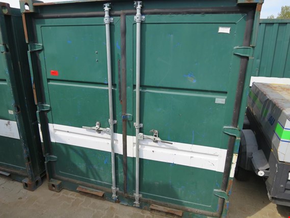 Used 8´ sea container for Sale (Auction Premium) | NetBid Industrial Auctions