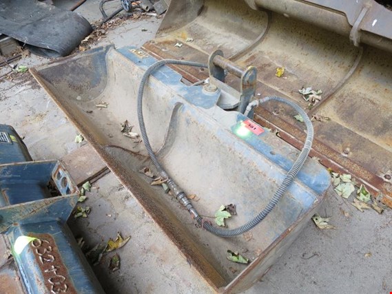 KSW hydraulic grave tilt bucket (Auction Premium) | NetBid ?eská republika