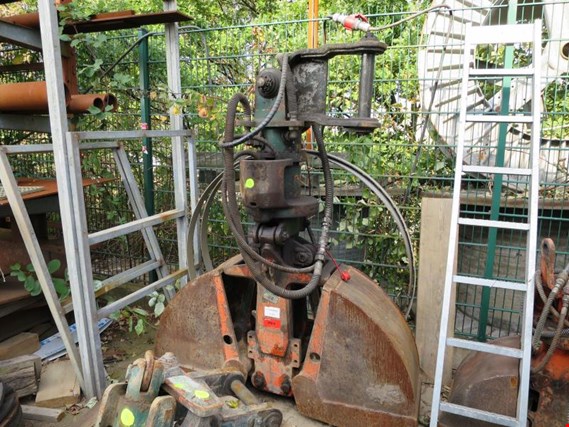 Used hydraulic 2-shell rotary gripper for Sale (Trading Premium) | NetBid Industrial Auctions
