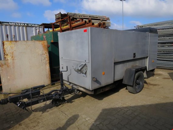 Used CompAir DLT 1301 mobile construction sites compressor for Sale (Trading Premium) | NetBid Industrial Auctions