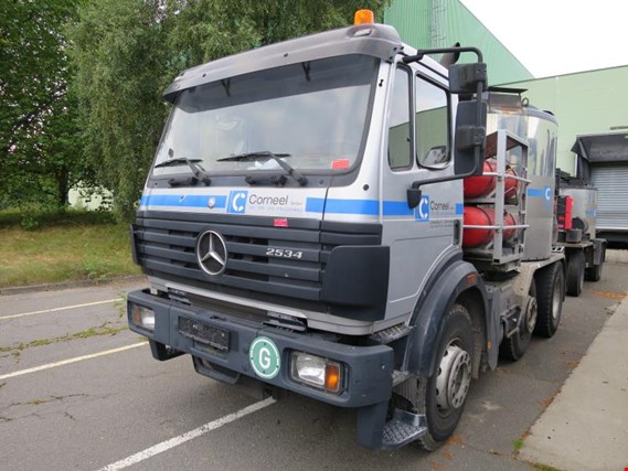 Used Mercedes-Benz 2534 truck for Sale (Trading Premium) | NetBid Industrial Auctions