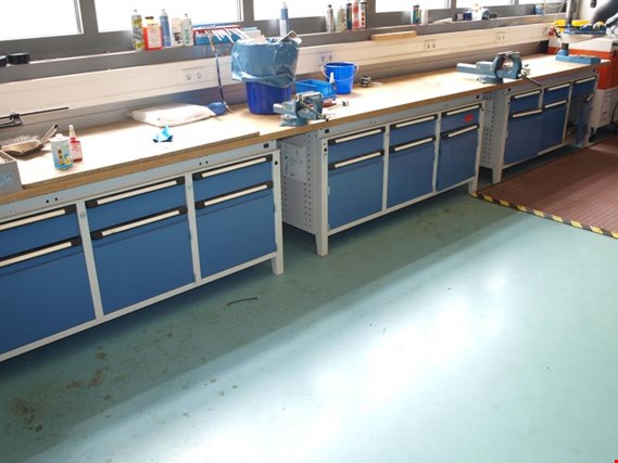 Used 2 work benches for Sale (Auction Premium) | NetBid Industrial Auctions
