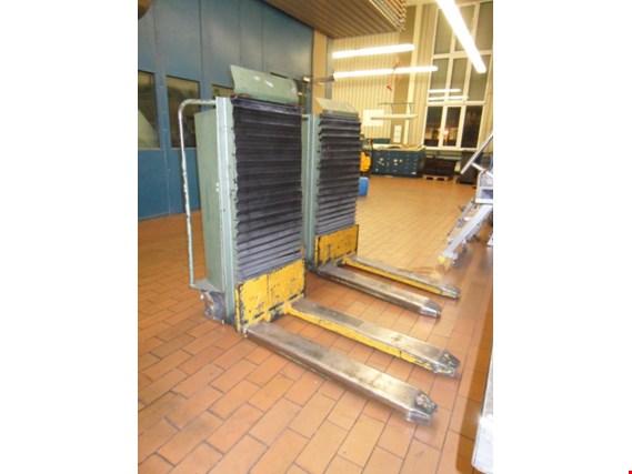 Used Ewert Buttler 1200 2 pallet lift for Sale (Auction Premium) | NetBid Industrial Auctions