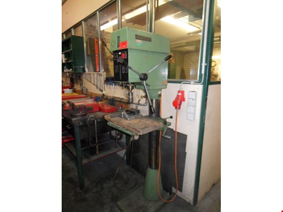 Used Flott SB 23 L post drill for Sale (Auction Premium) | NetBid Industrial Auctions