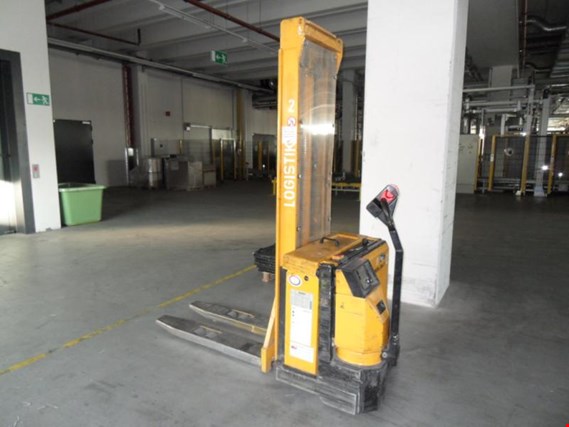 Used Jungheinrich E-Hochhubwagen for Sale (Auction Premium) | NetBid Industrial Auctions